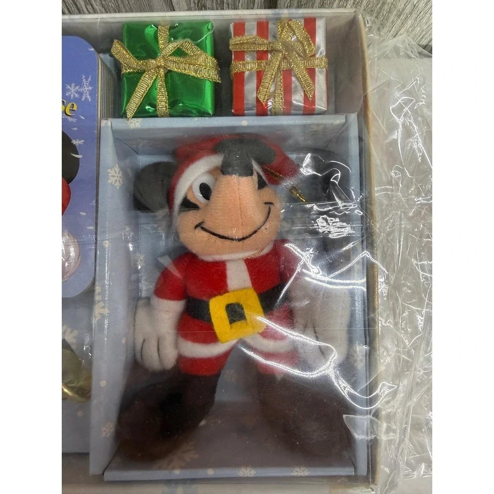 Disney Mickey Mouse A Christmas Surprise Gift Set Plush Book Ornament Vintage